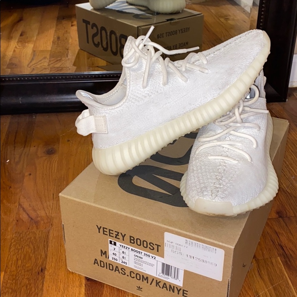 Yeezy Boost 350 V2 'Cream White size 7
